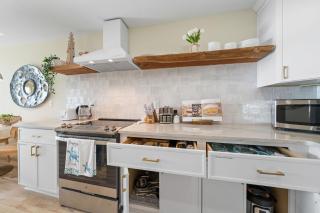 A Beachfront Retreat - 3