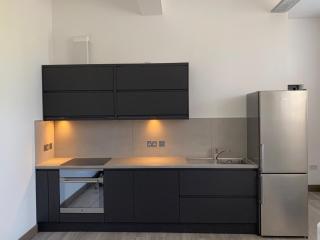 Modern 2bed warehouse conversion apartment, West London - London - 5