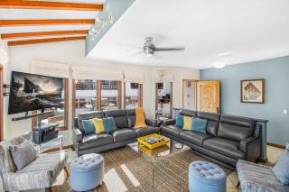 H1872 - Hamilton Cove Villa 18-72 - Avalon - 3