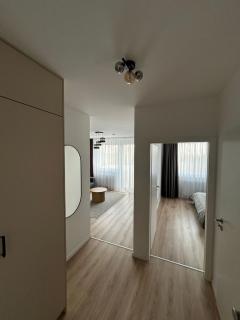 Airport apartment with parking - - 2
