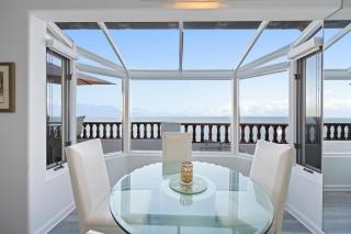 H242 - Hamilton Cove Villa 2-42 - Avalon - 2