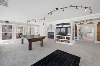 Private luxury home with pool, hot tub, bar, volleyball, game room - - 5