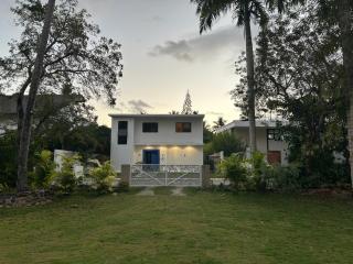 Luxury Villa with kitchen and housekeeping services, private pool, beach in an exclusive Residential area - Las Terrenas - 3