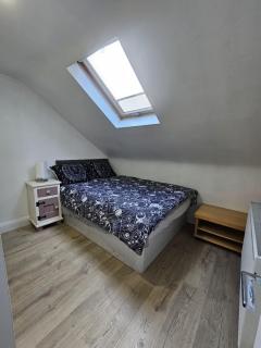 hufflepuff house - Watford - 1