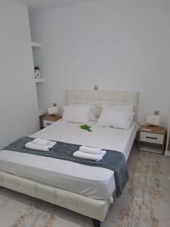 Sun and Salt Villas of Eleni - 1