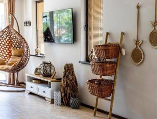 The Pearl Of Lozenets - 6