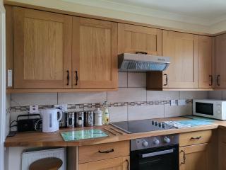 28 Clifford Road - 1