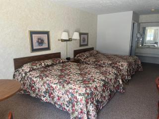 Aurora Inn - - 5