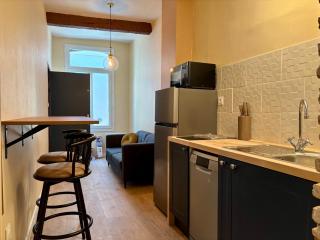 Jolie T2 Quartier St Jean Proche place République - 3