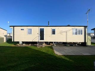 Lovely 6 Berth Caravan At Seaview Holiday Park In Kent Ref 47001D - Whitstable - 2