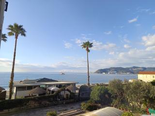 Casa di Jole sole e mare - Savona - 9