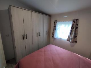 Magnolia - - 3