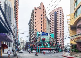 5 bed Urban Retreat in the Heart of Poblacion - Manila - 6