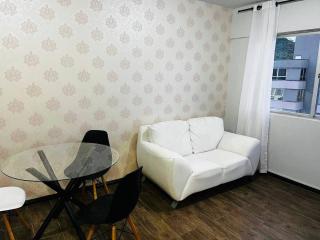 Loft central, cozinha e sala - Joinville - 0