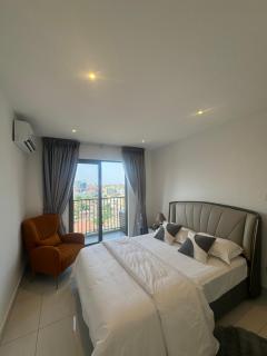 City View 1Bed APT - 2
