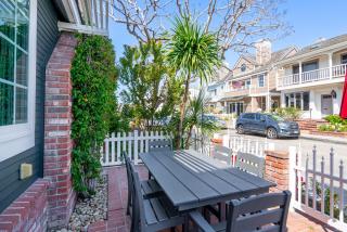 223 Agate Ave - 6
