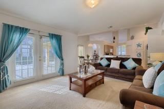 373 - Stunning 4 Bedroom Villa with own Private South East Facing Pool - Orlando - 3