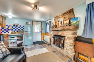 Fish, Hike and Unwind Drake Cabin with Hot Tub! - 2