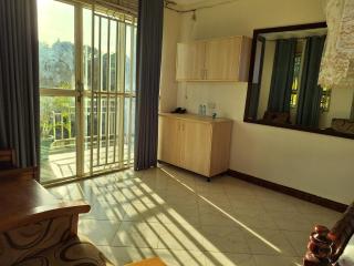 Lake View Hotel Gardens - 9