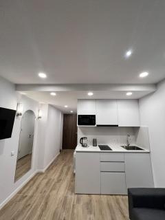Sea View Apartment in Batumi- Rainbow - Batoemi - 2