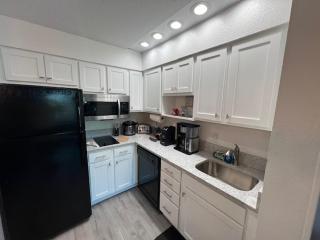 Disney Potter Themed Condo Free Shuttle & Parkin - 1