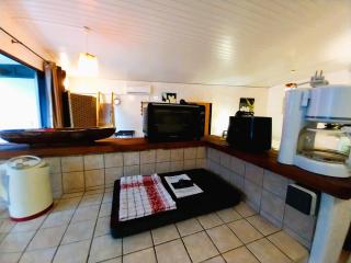 TAHITI - Erima POOL Studio - Arue - 1