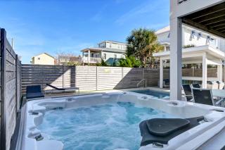 Salty Towers by Sea Scape Properties - Surf City - 9