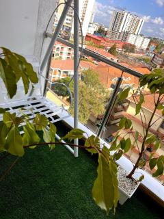 Home haven Luxe aptmnt Kilimani, Wood avenue 1bdr - Nairobi - 1