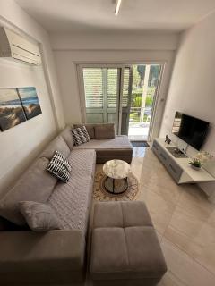 Gjiri i Lalzit Lura 3 Apartment Toni - Durrës - 9