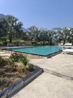 Romantic View Resort - Vang Vieng - 4