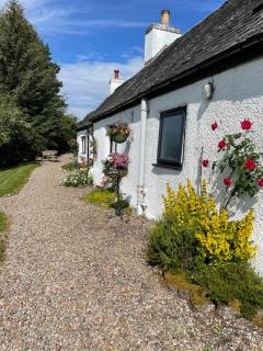 Lundie View B & B - Invergarry - 9