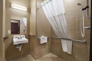 Garner Hotel Gonzales by IHG - Gonzales - 8
