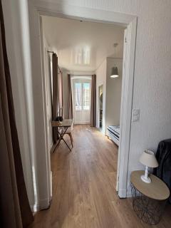 Magnifique grand T3 refait à neuf en 2025 plein centre corte 13 cours paoli wifi écran plat lave linge 6 couchages - Corte - 2