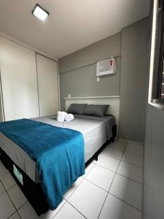 Apartamento Ha Duas Quadras da Praia de Pajuçara - Maceió - 1