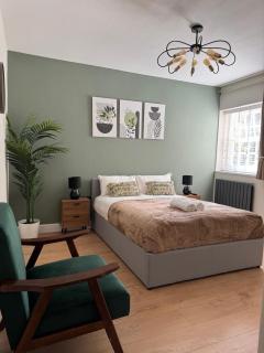 New Kings Cross Apartment - London - 8