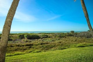 Beachfront Condo, Sanibel Sandalfoot 1C1 - 5