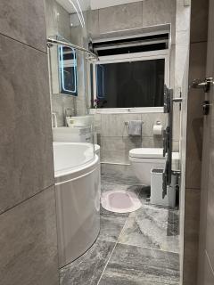 Modern Living, Minutes from London - Bromley - 5