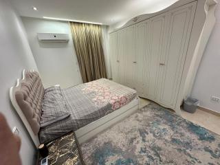 شقة للإيجار مفروشه فندقيه اكتوبر - 4