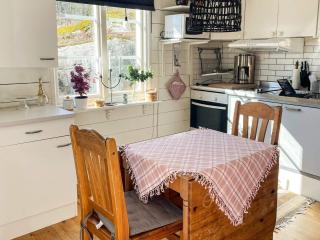3 person holiday home in ÖDSMÅL - 1