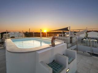 Apartment overlooking Benagil Beach with pool - Benagil - 3