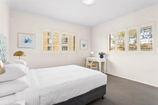Bright 2-Bed Unit with Parking by the Beach - Sídney - 9
