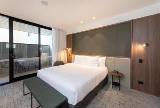 The George - 1