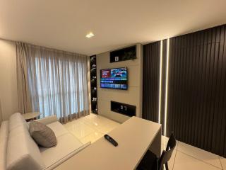 A 50 Metros da Praia, Apt Moderno Minimalista 2 Qts - 0