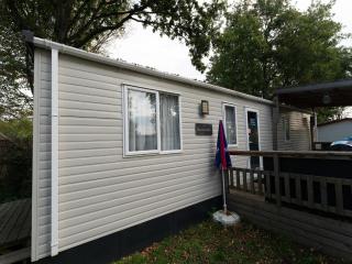 Chalet in Renesse near Sandy Beaches - 2