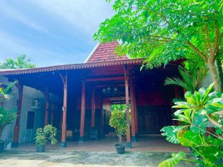 Homestay Omah Joglo - 8
