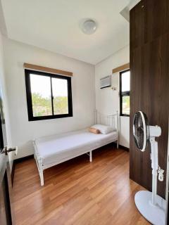 Downtown Chalet - Davao - 7