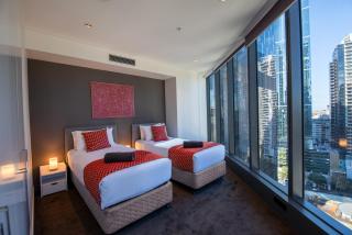 Freshwater Place - 2 Identical, 3-Bedroom Apts - Melbourne - 4