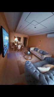 شقه للايجار فى جاردينيا سيتى مدينه نصر - 0