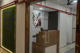 Hotel O Stadium Plaza - Bhatha - 4