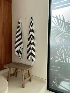 Modern Stylish 2-BR Villa in Buduk - Canggu - 1